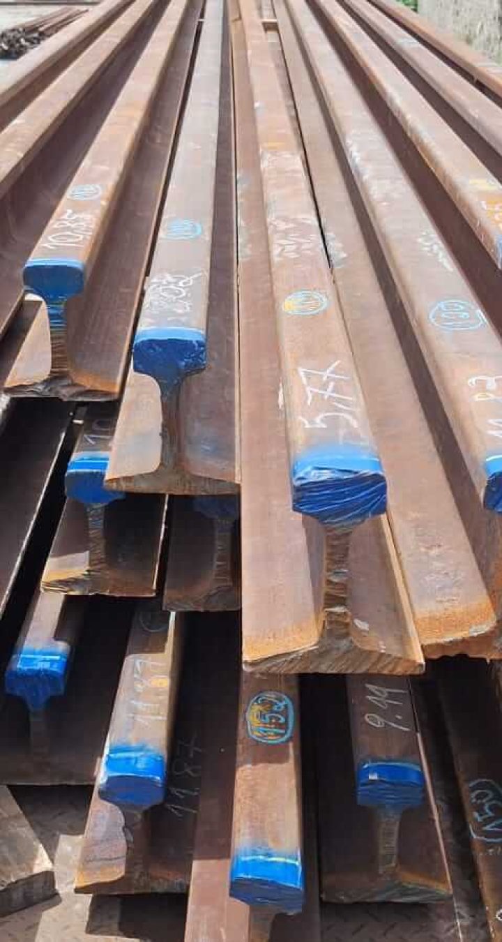 trilhos-ferroviários-2